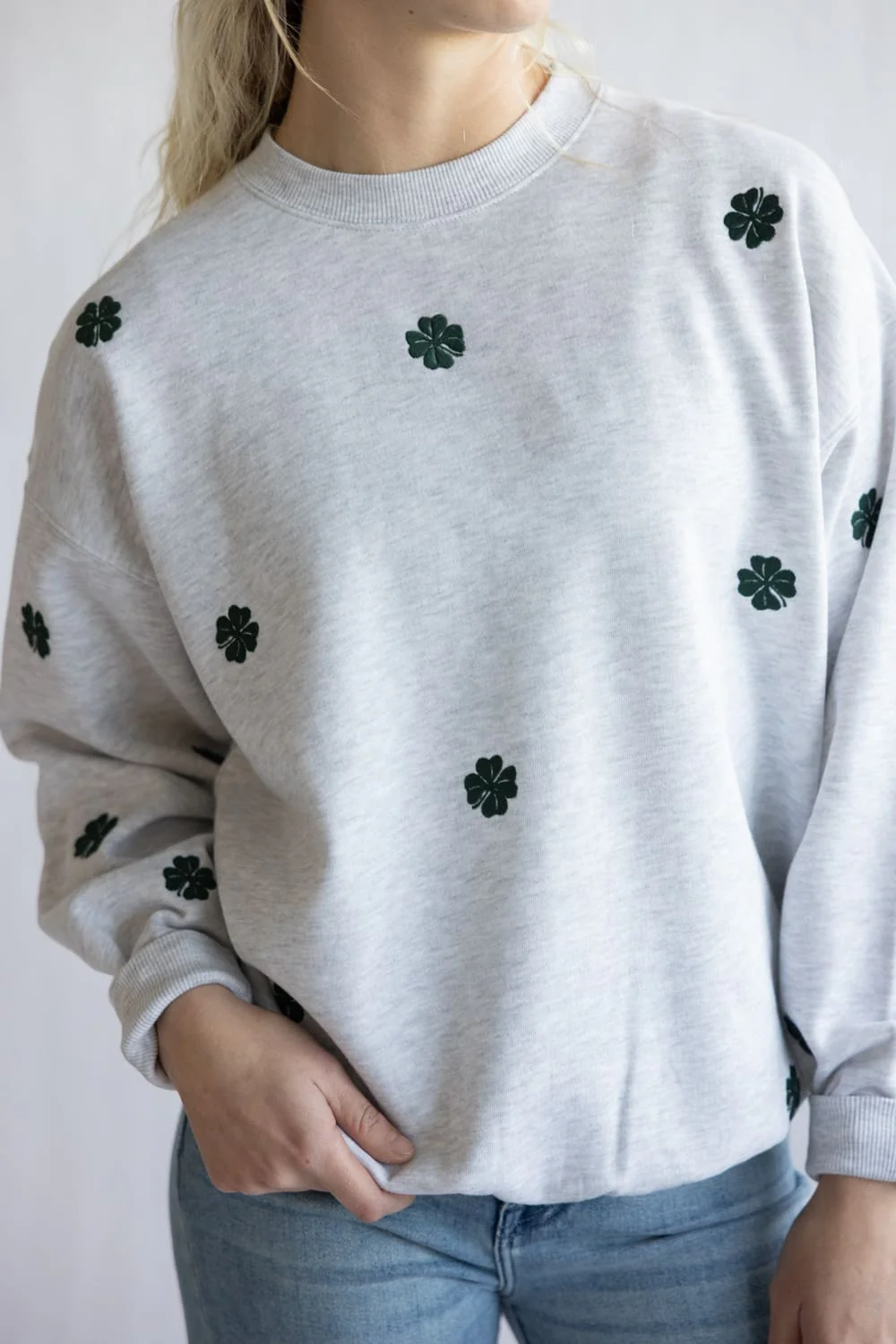 1897 Active Embroidered Four Leaf Clovers Fleece Sweatshirt for Women in Grey | T1039-ICEGREY - Image 2