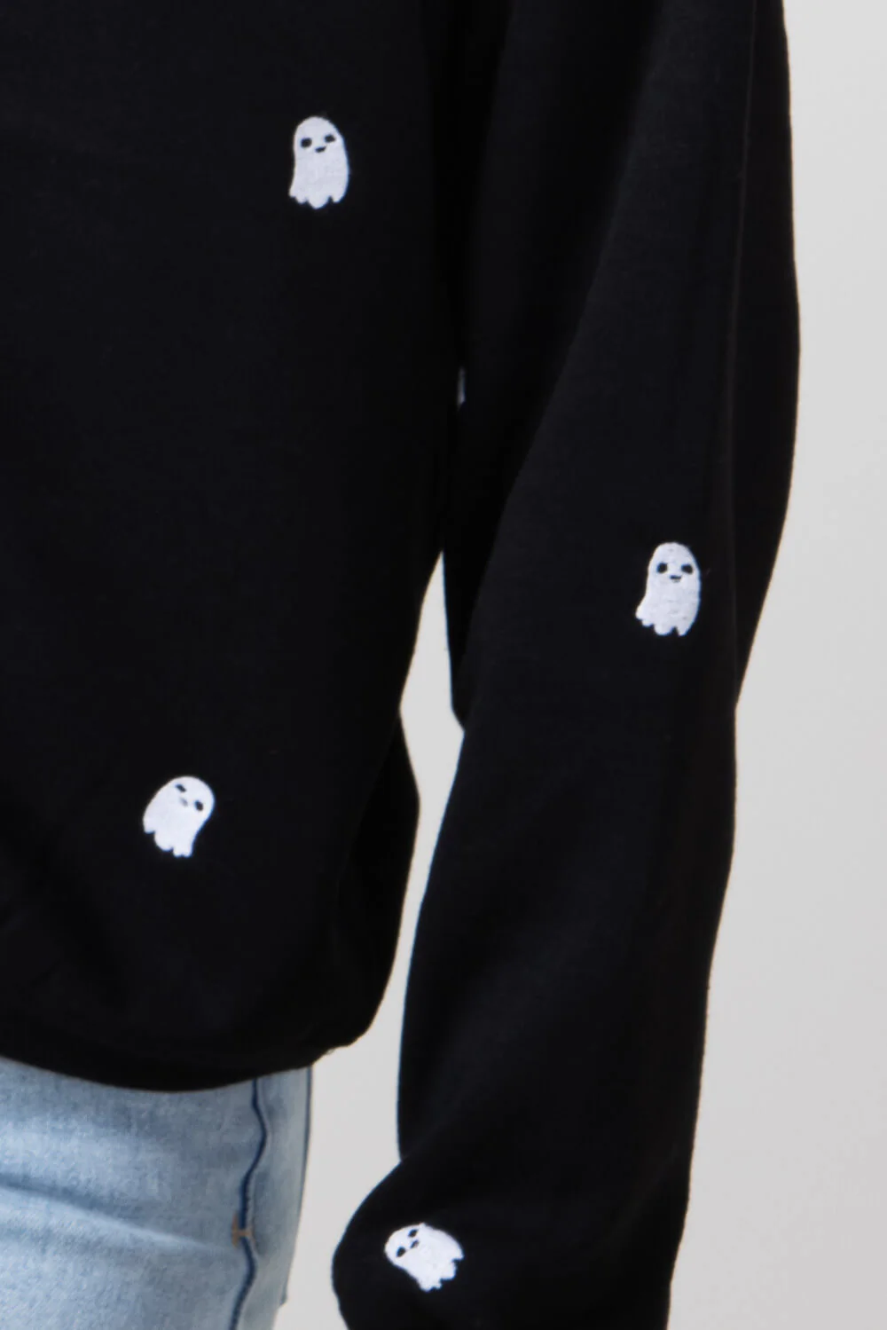1897 Active Ghost Embroidered Sweatshirt for Women in Black | T836-BLACK - Image 4