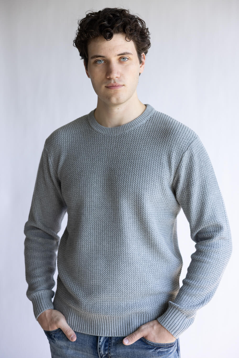 1897 Original Knit Crewneck Sweater for Men in Silver Heather | 2562GL-SILVER HTR - Image 2