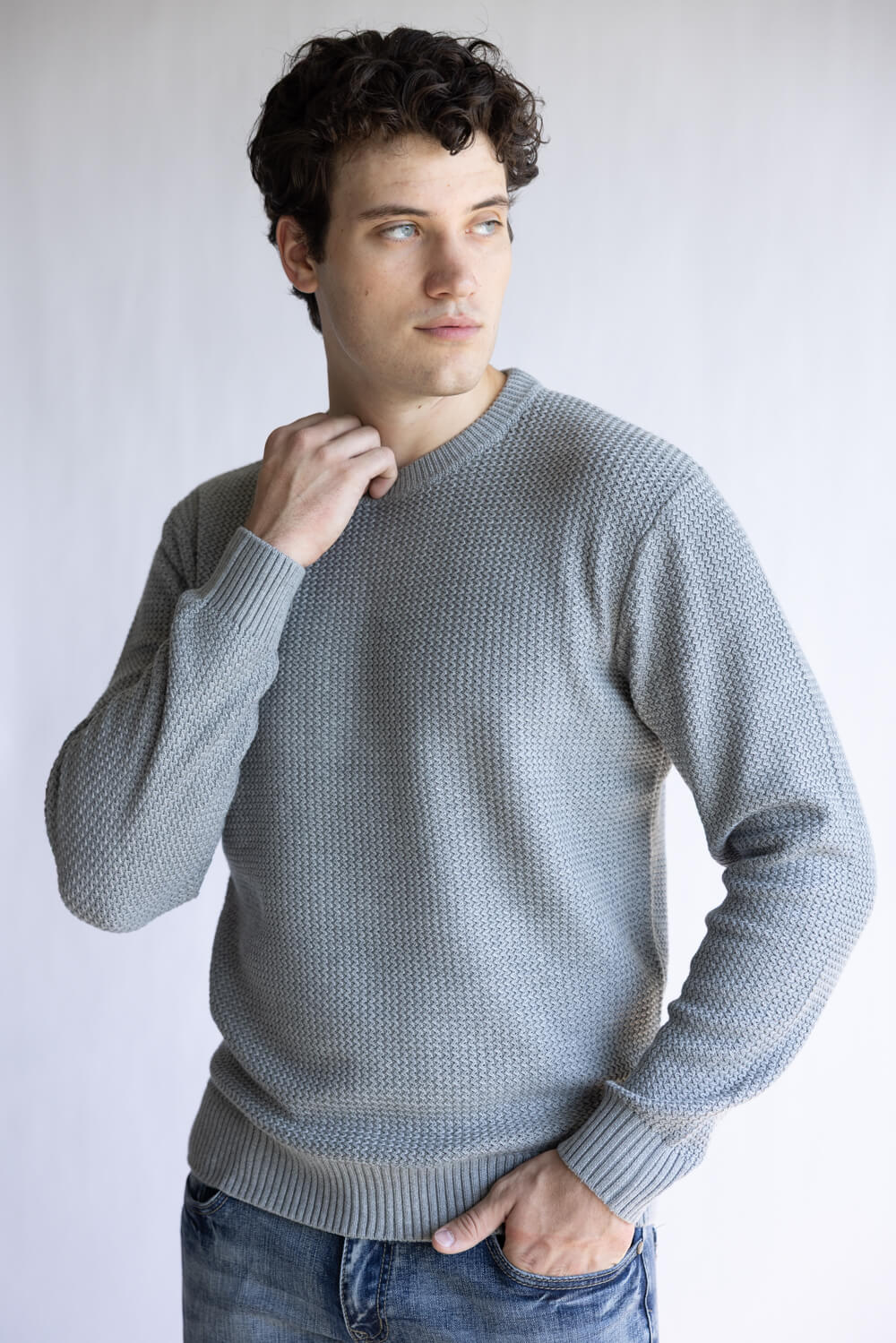 1897 Original Knit Crewneck Sweater for Men in Silver Heather | 2562GL-SILVER HTR - Image 4
