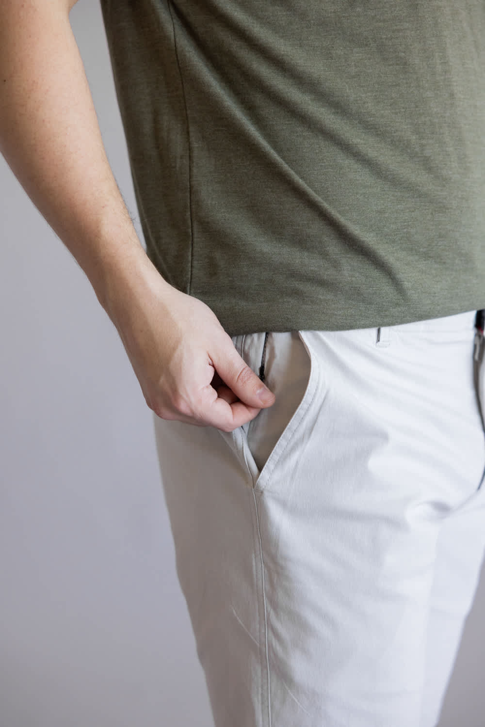 1897 Legends Freedom Shorts for Men in Quiet Gray | GS35408-QUIETGRAY - Image 3