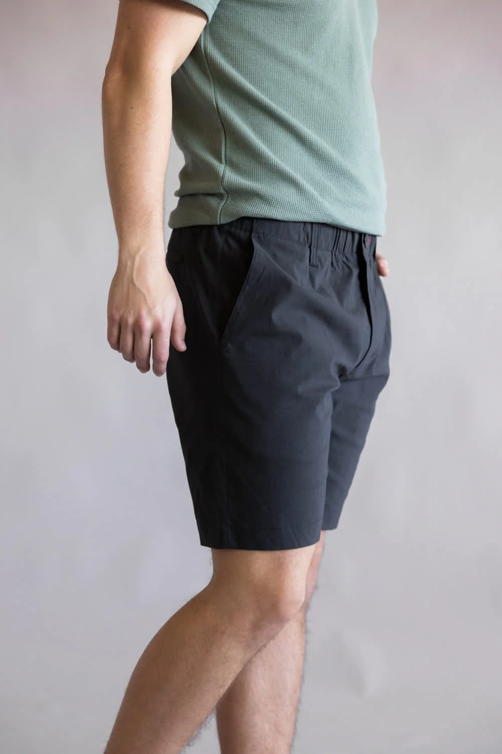 1897 Legends Pull On 8” Shorts for Men in Dark Grey/Black | GS345A08-MOONLESSLIGHT - Image 3