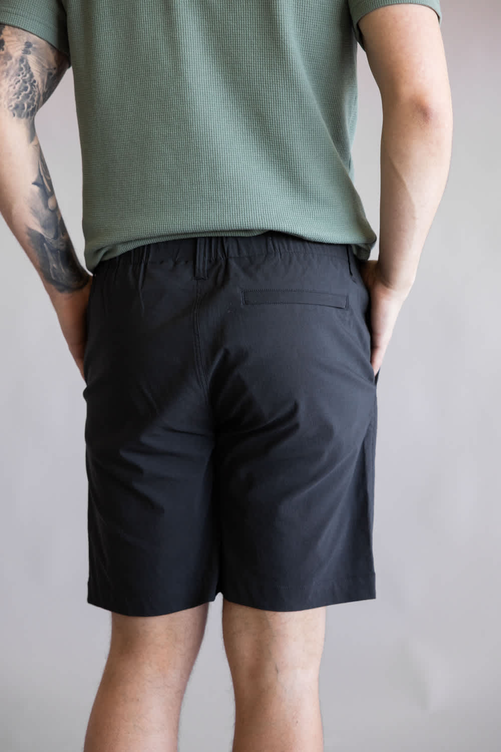 1897 Legends Pull On 8” Shorts for Men in Dark Grey/Black | GS345A08-MOONLESSLIGHT - Image 4