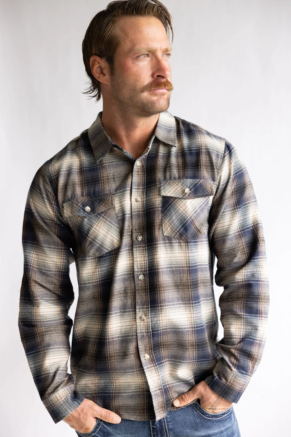 1897 Original Plaid Flannel Shirt for Men - Image 4