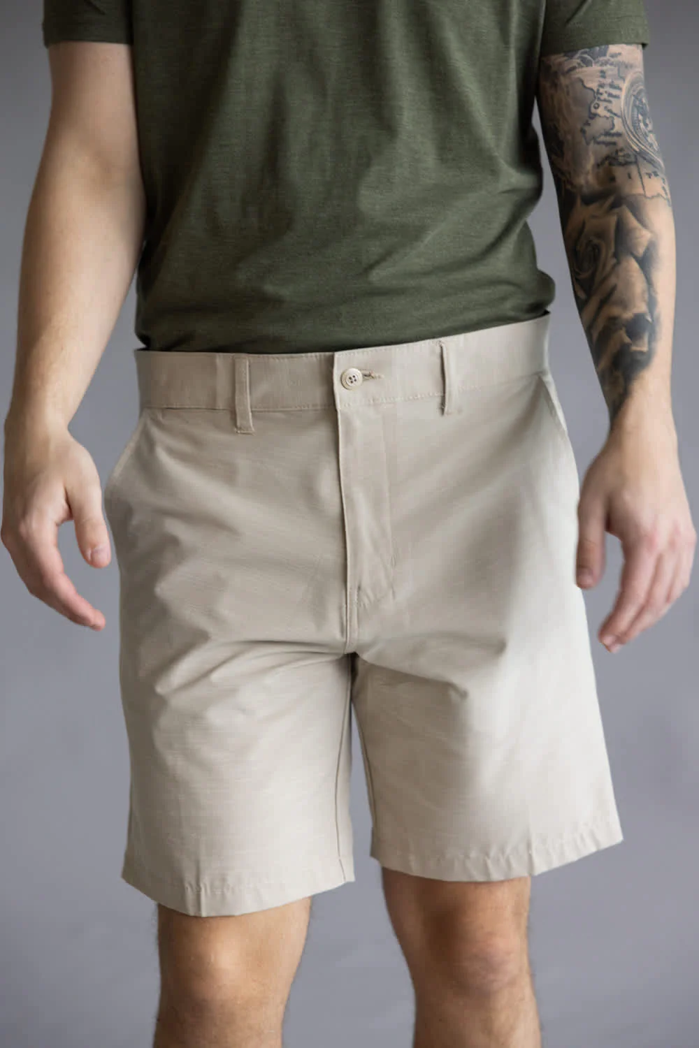 1897 Original Stretch Hybrid Shorts for Men in Sand | XU9823S-GL SAND - Image 2