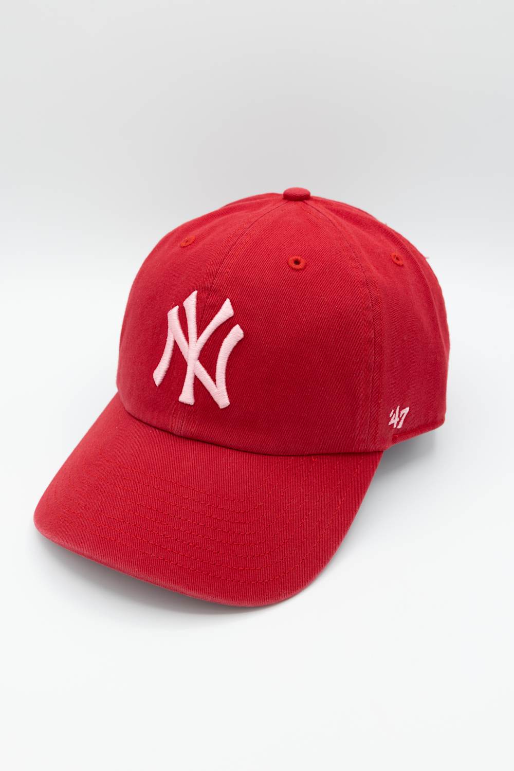 47 New York Yankees Clean Up Hat in Red and Pink | B-NLRGW17GWS-RDC - Image 4