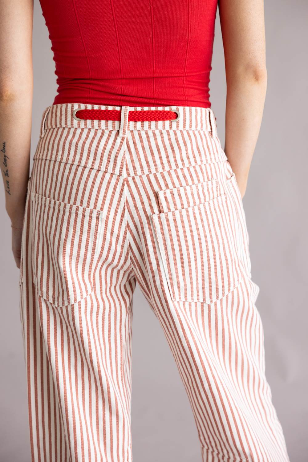 Aaron & Amber Stripe Barrel Jeans for Women in Rust | MAP3083-RUSTSTRIPE - Image 4