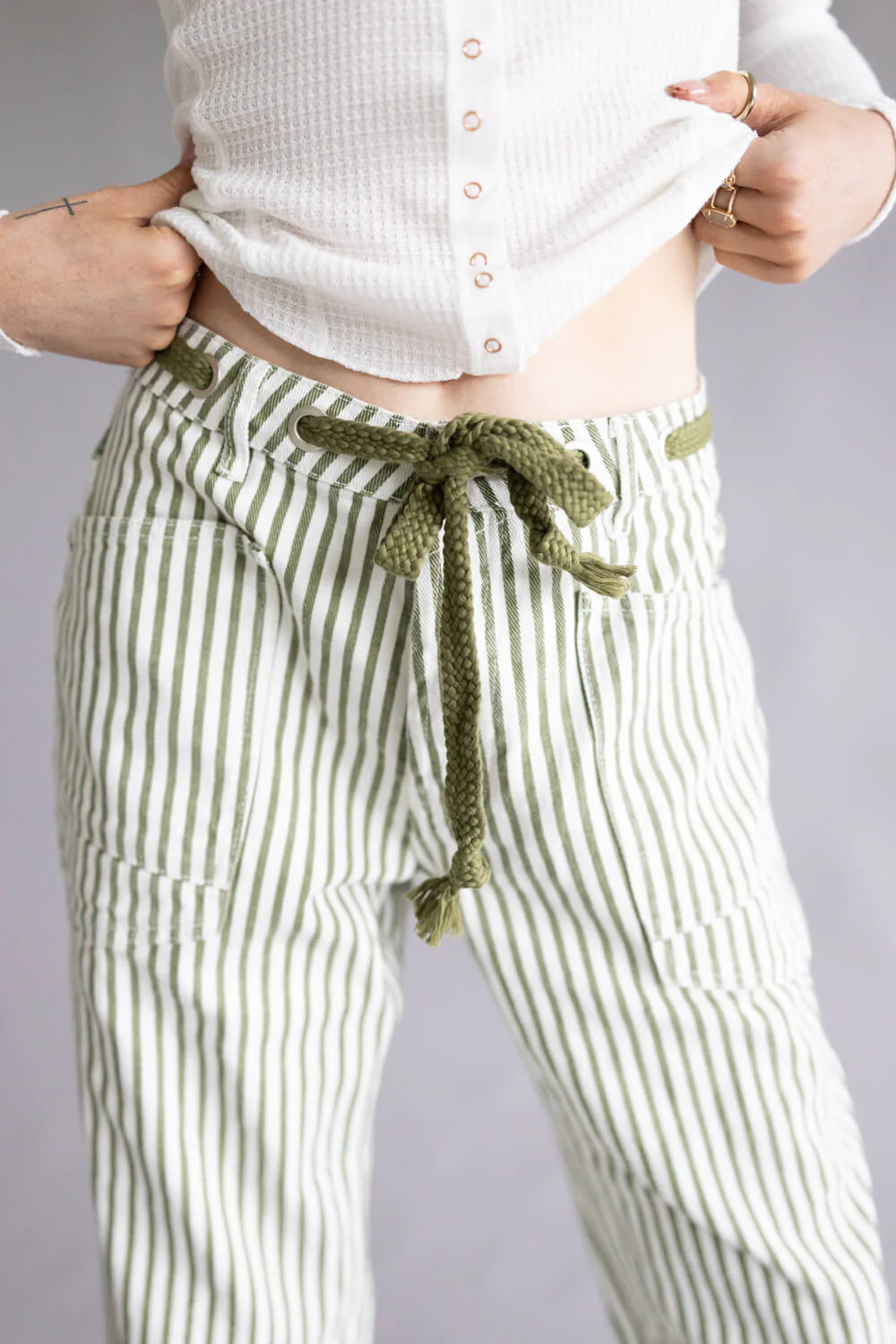 Aaron & Amber Stripe Barrel Jeans for Women in White/Olive | MAP3083-OLIVESTRIPE - Image 5
