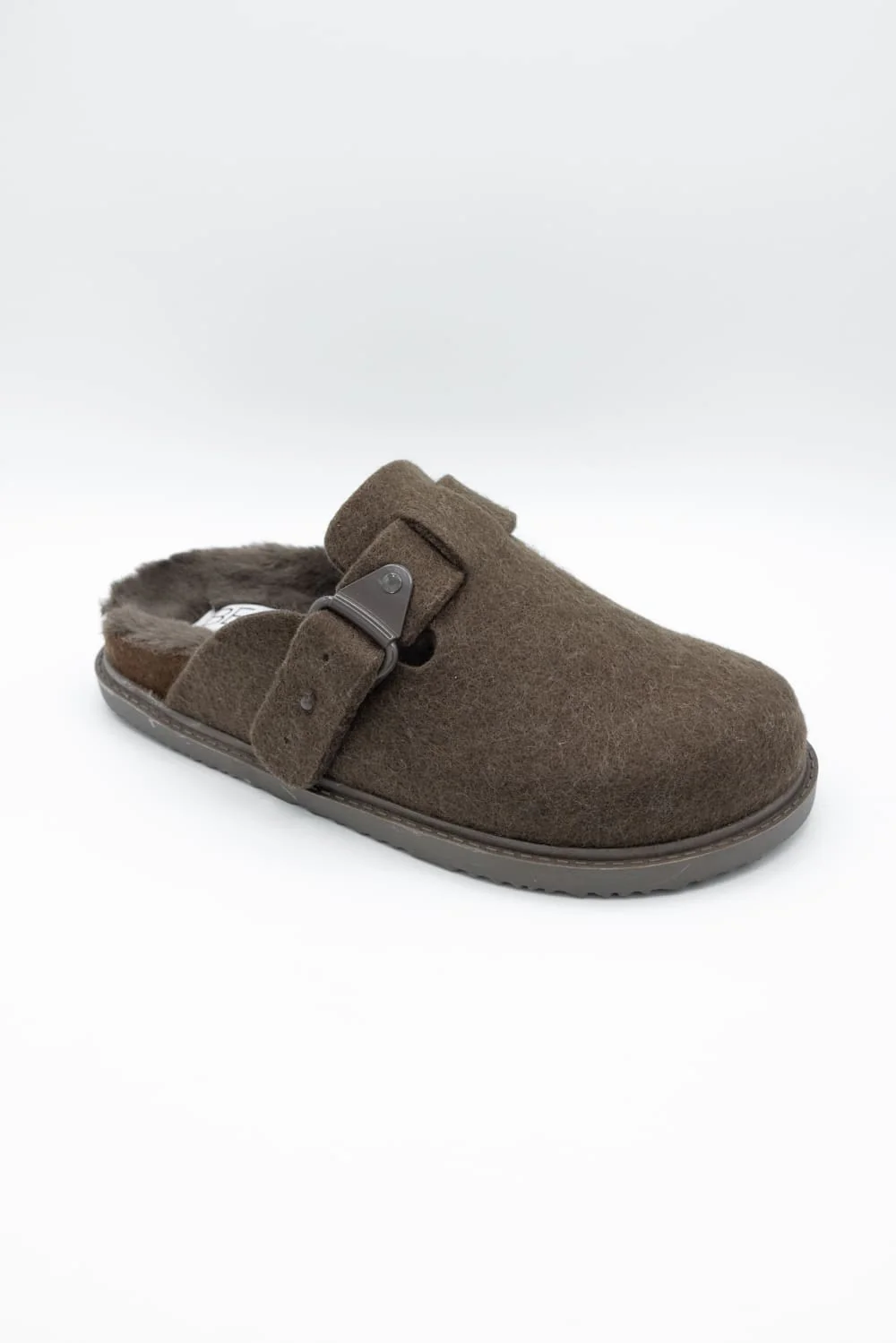Beach by Matisse Portland Slippers for Women - Image 2