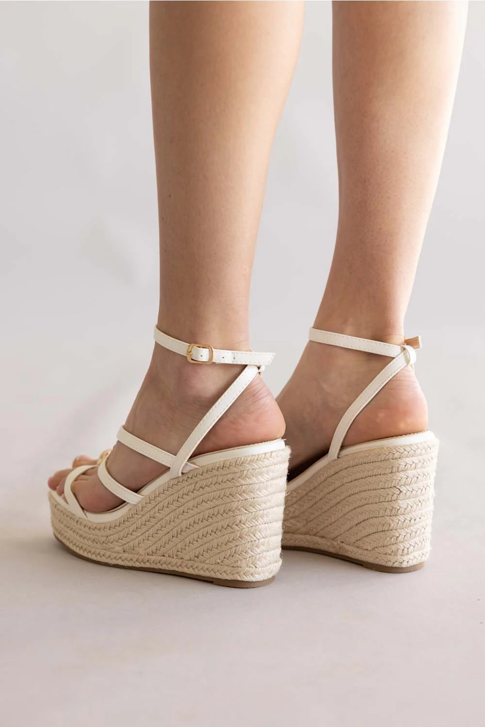 Berness Ralphine Toe Ring Espadrille Wedges for Women in White | RALPHINE-WHITE - Image 4