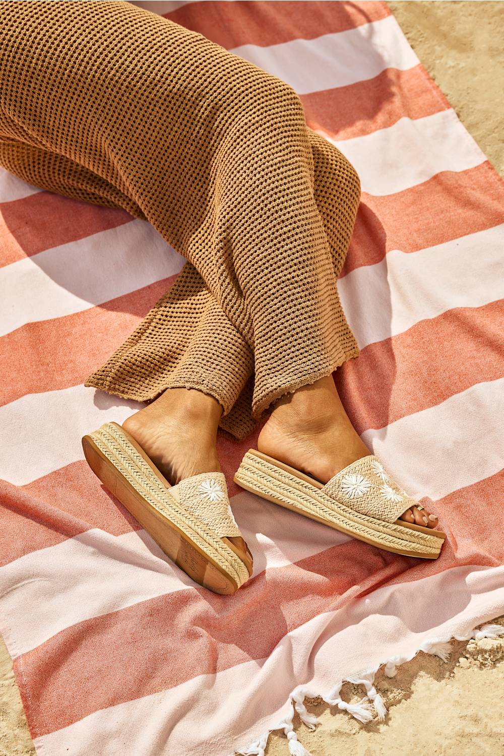 Blowfish Malibu Sun Raffia Platform Sandals for Women in Light Natural | J7641F4-LT NATURAL - Image 3