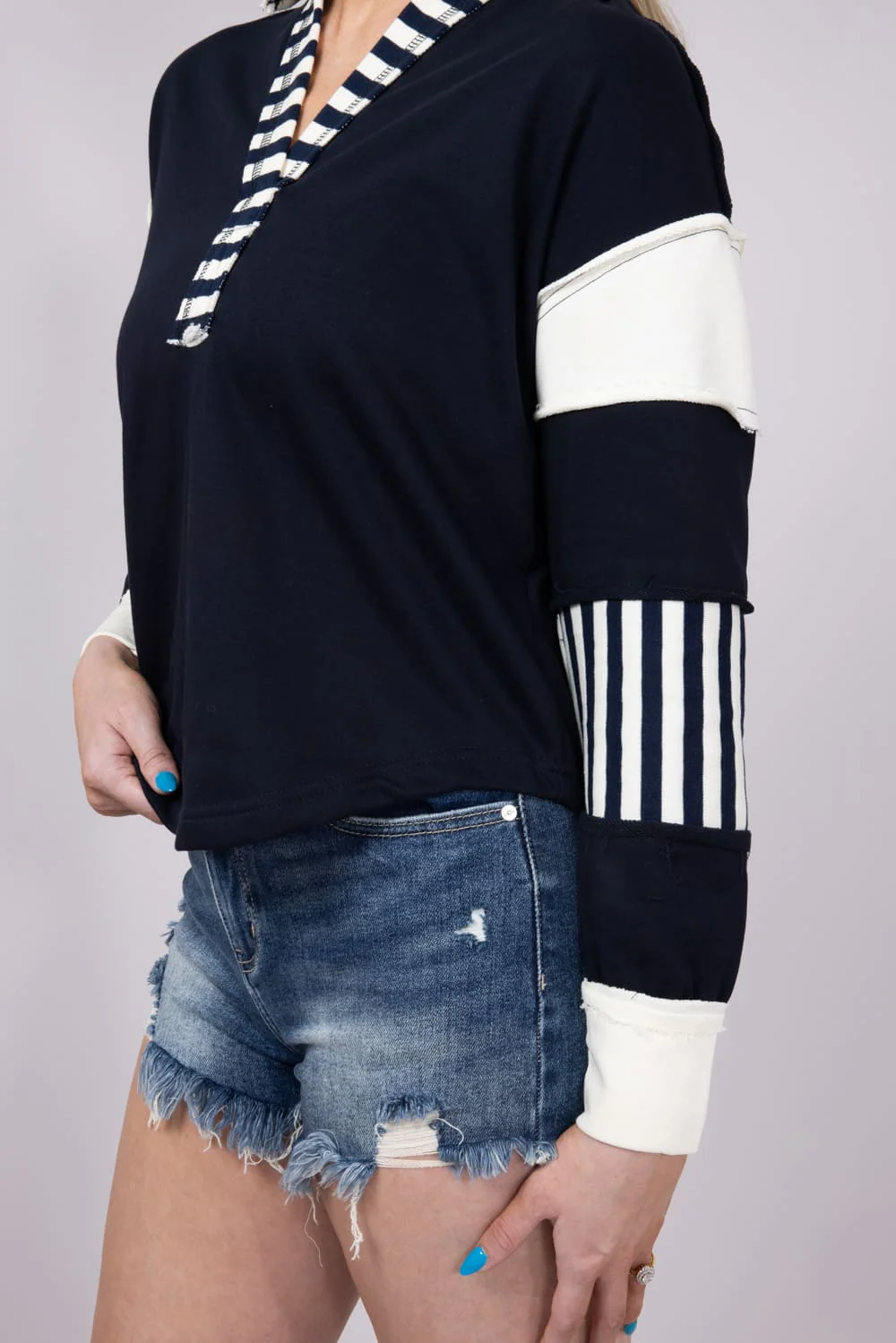 Blu Pepper Color Block Knit Top for Women in Navy | B5ST1032-NAVY - Image 5