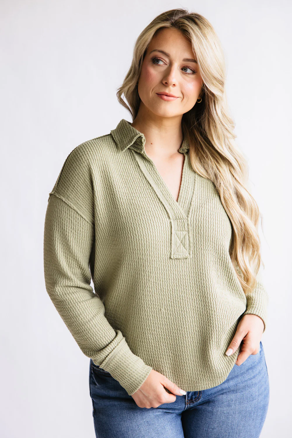Blu Pepper Ribbed Knit Johnny Collar Polo Shirt for Women - Image 7