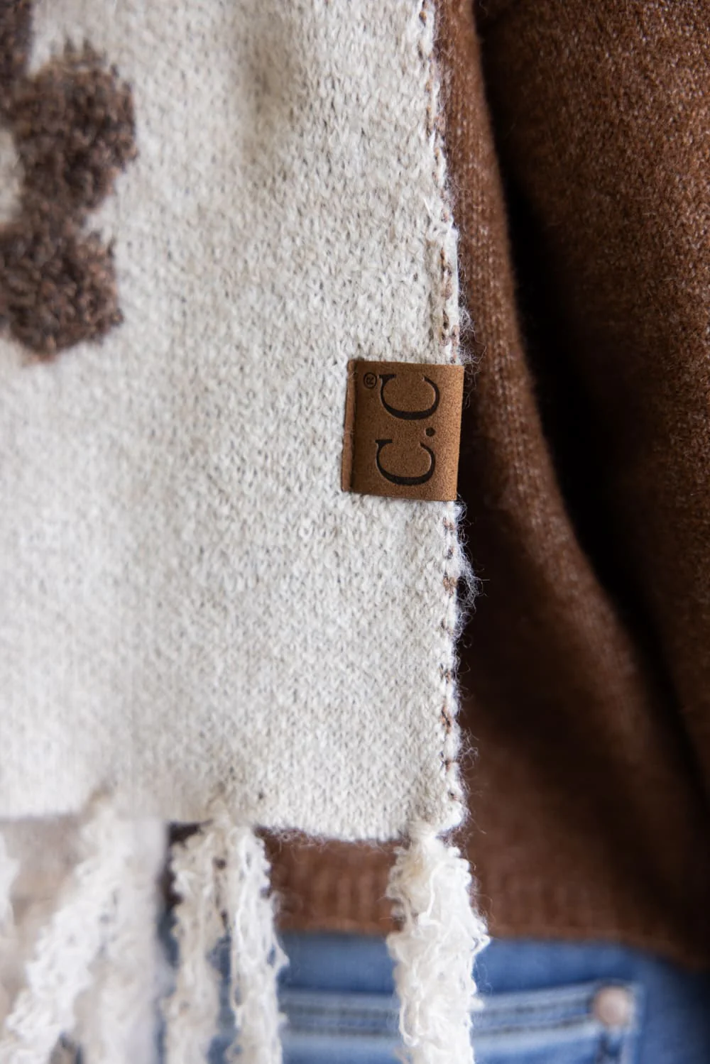 C.C. Daisy Scarf for Women in Heather Beige | SFC0079-HBEIGE - Image 5