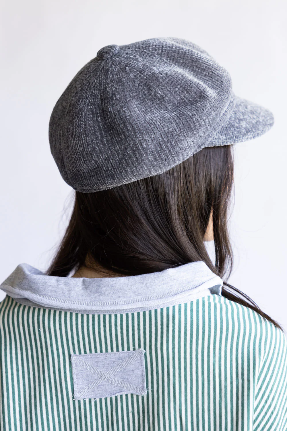 C.C. Newsboy Cap for Women in Grey Knit | NCC0124DGR - Image 3