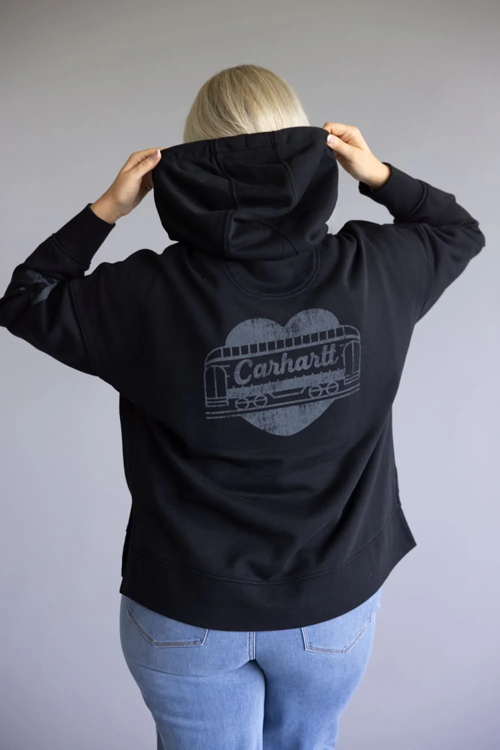 Carhartt Oversized Midweight Heart Graphic Hoodie for Women - Image 2