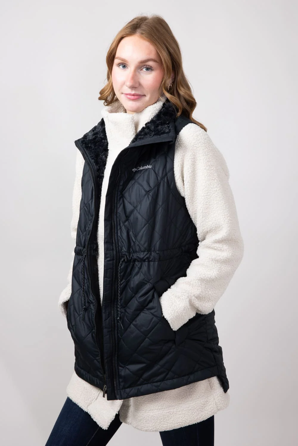 Columbia Copper Crest II Mid Vest for Women in Black | 2086621-010 - Image 4