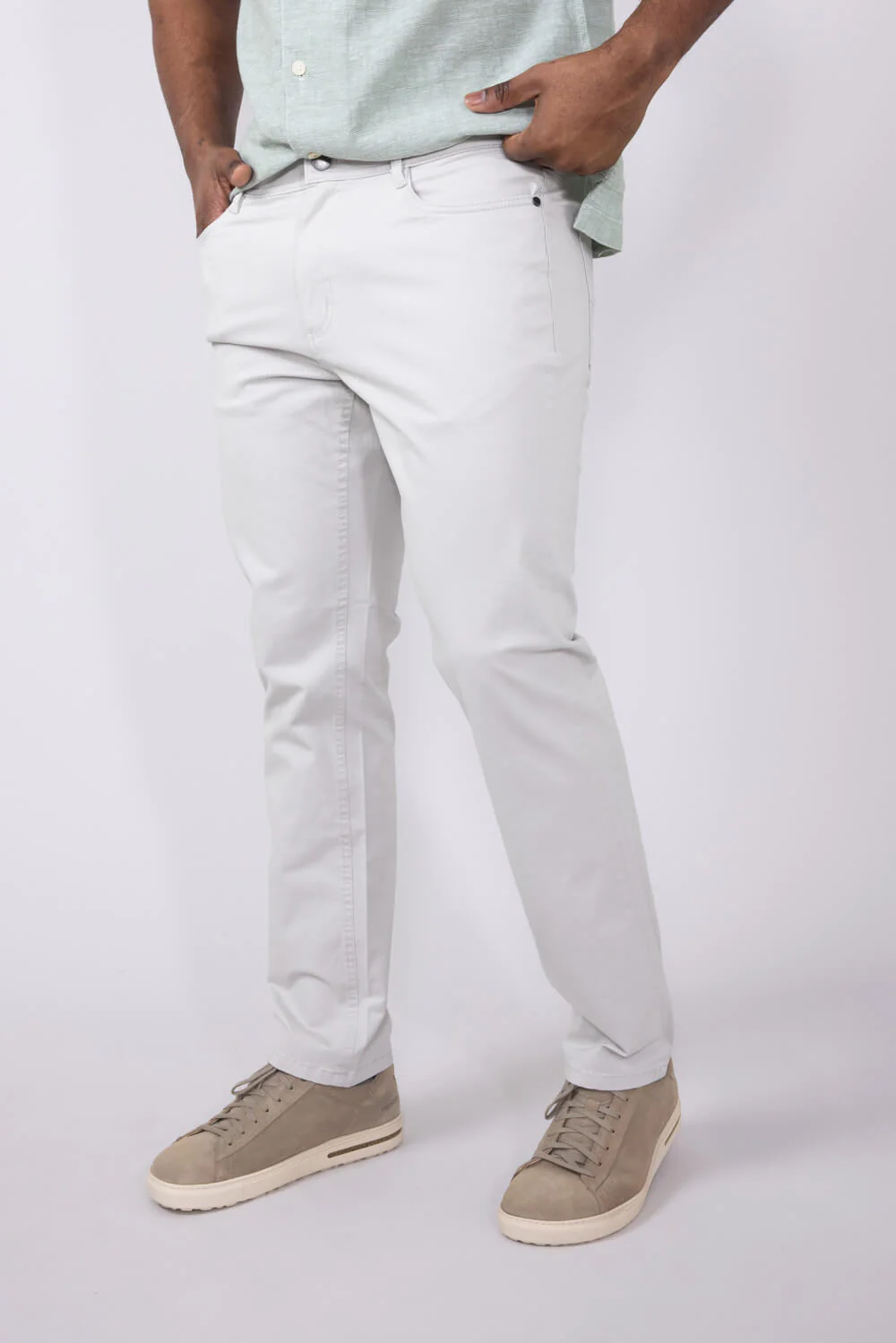 Copper & Oak Leaders Pants for Men in Light Grey | K5S817-041-CANYON - Image 3