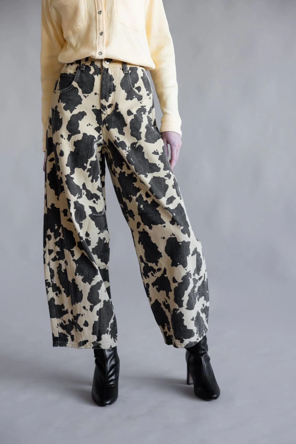 Cow Print Barrel Jeans for Women in Taupe | NP70891-TAUPECOW - Image 4