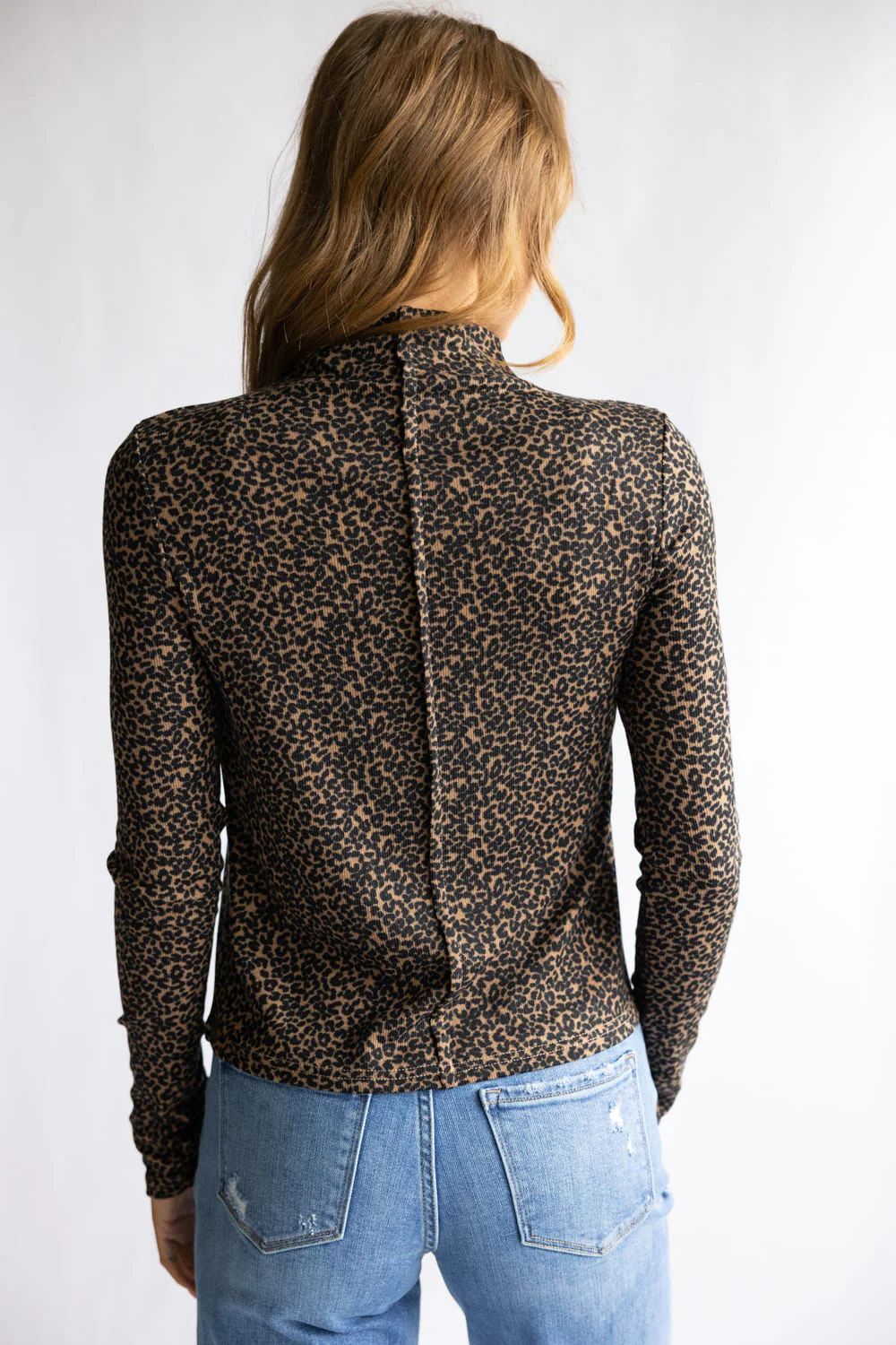 Fitted Knit Top for Women in Leopard | NT12300-MOCHALEOPARD - Image 3
