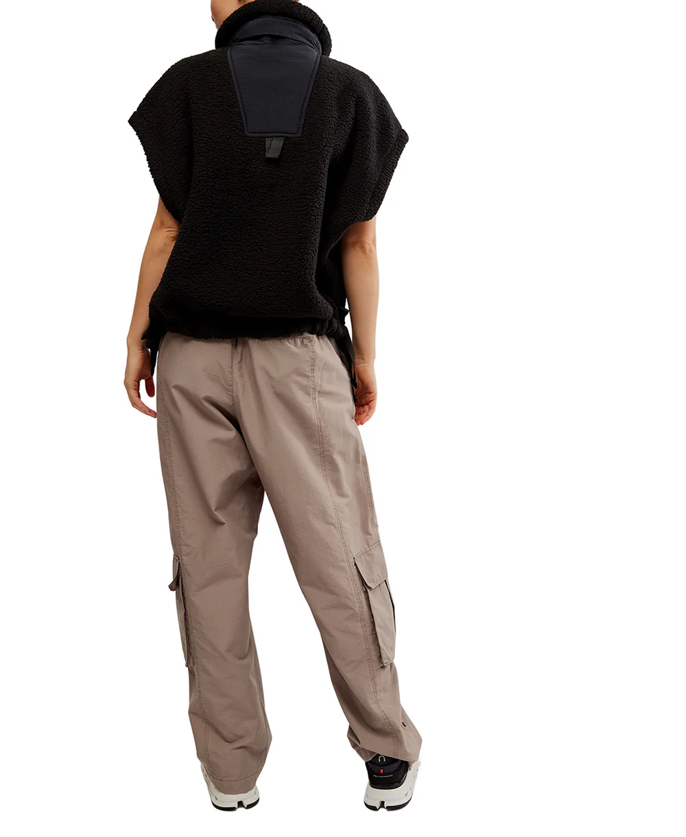 FP Movement Scout It Out Fleece Vest for Women in Black | OB1451995/OB2310559-BLACK - Image 5