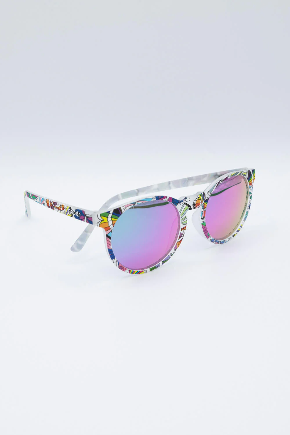 goodr Not A Phase, A Transformation Sunglasses in Multi | PRIDE-CIRCLE-G - Image 2