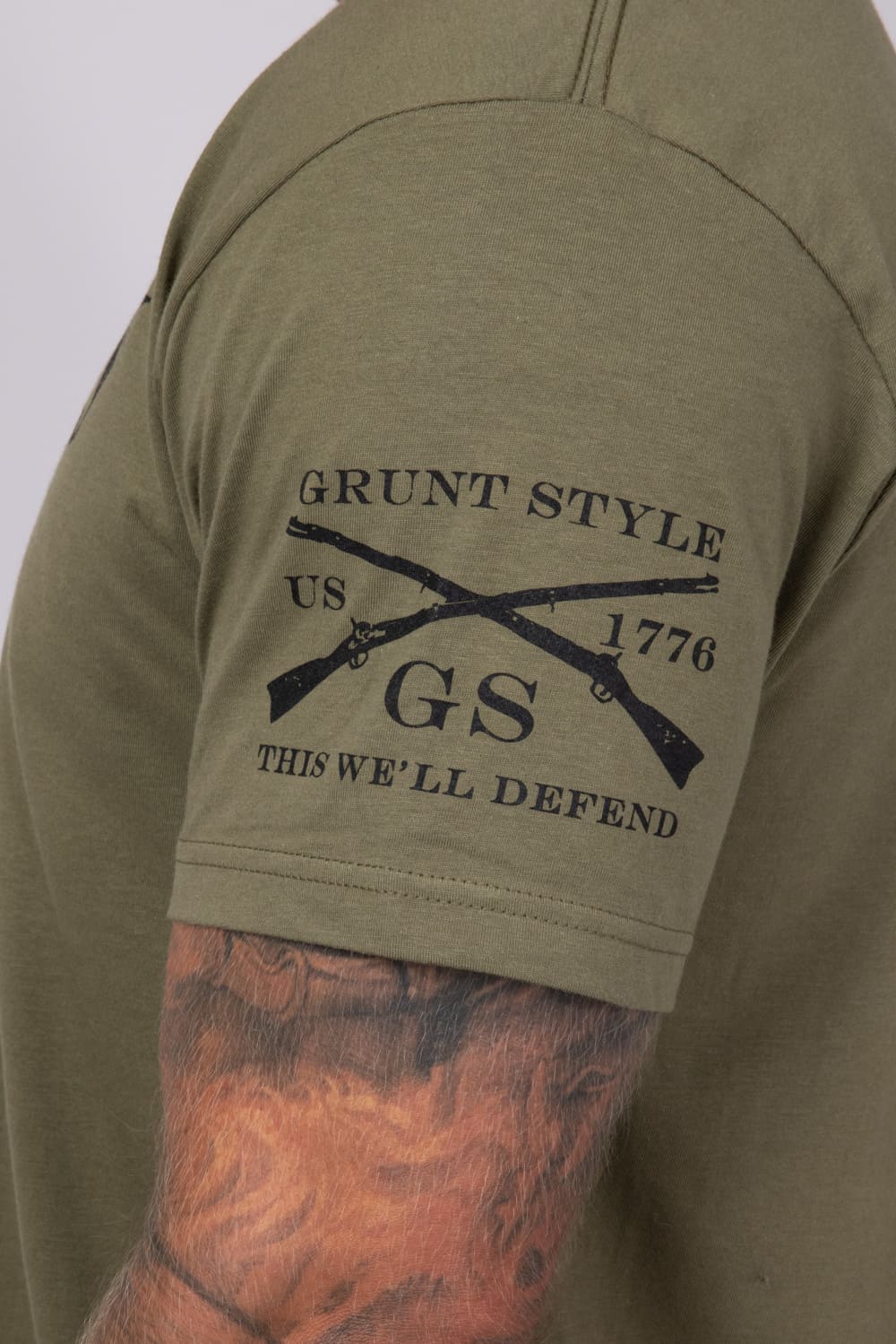 Grunt Style Whiskey Helps T-Shirt for Men in Army Green | GS5215-ARMY - Image 4