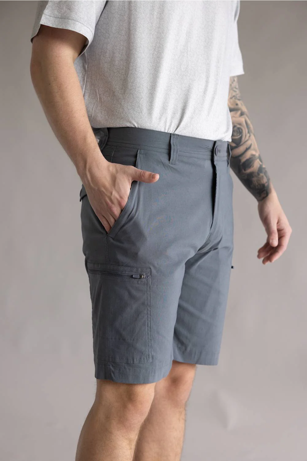 Hallstatt 10 Cargo Shorts for Men in Dark Gray | S028-TURBULENCE - Image 4