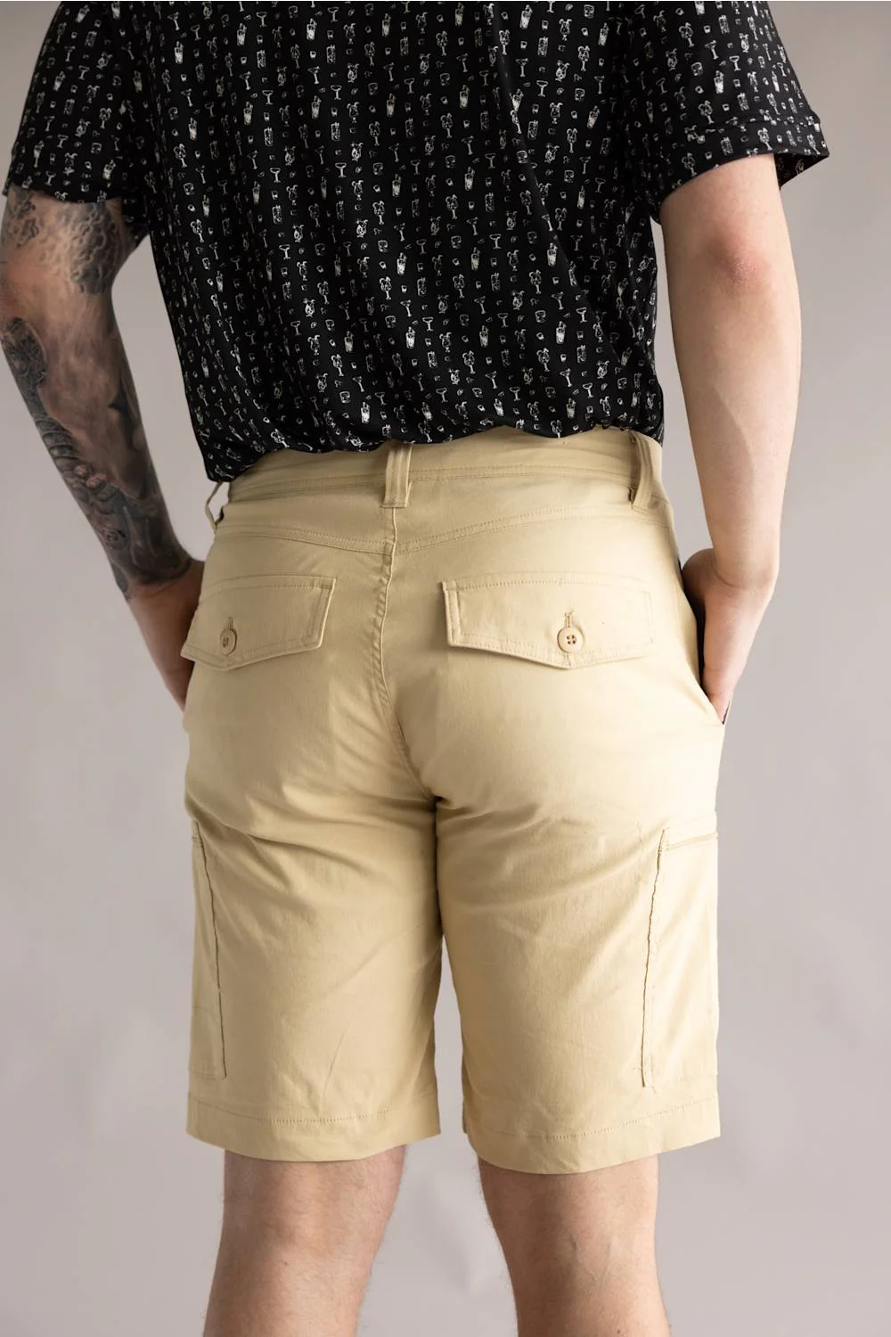 Hallstatt 10 Cargo Shorts for Men in Pale Khaki | S028-PALEKHAKI - Image 3