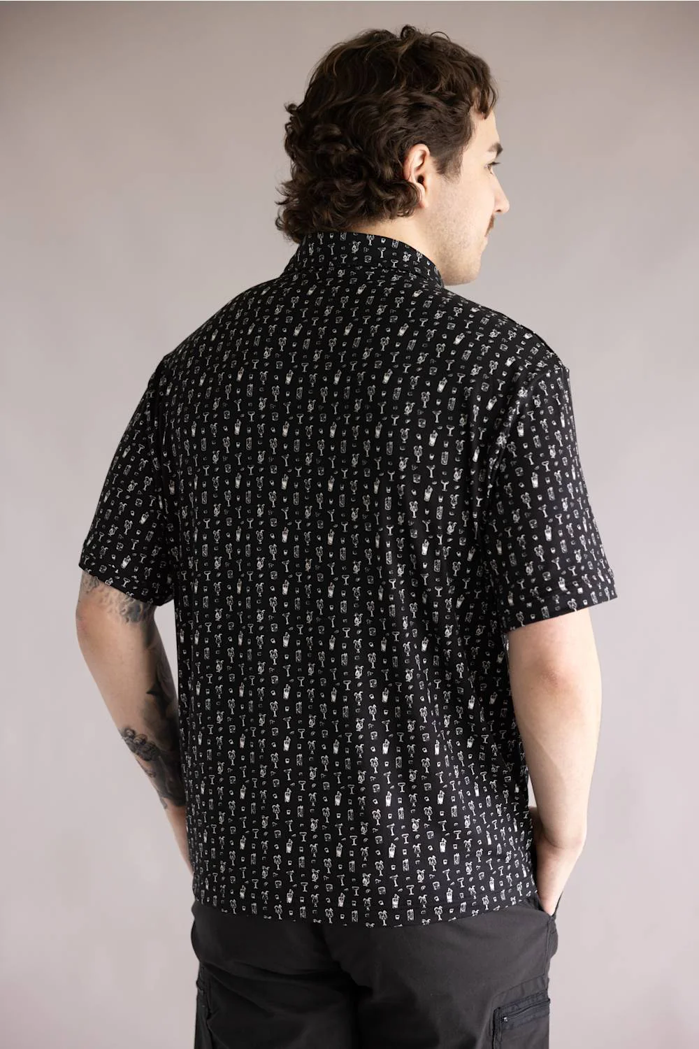 Hallstatt Cocktails Polo for Men in Black | T50365-TIPSY-BLACK - Image 3