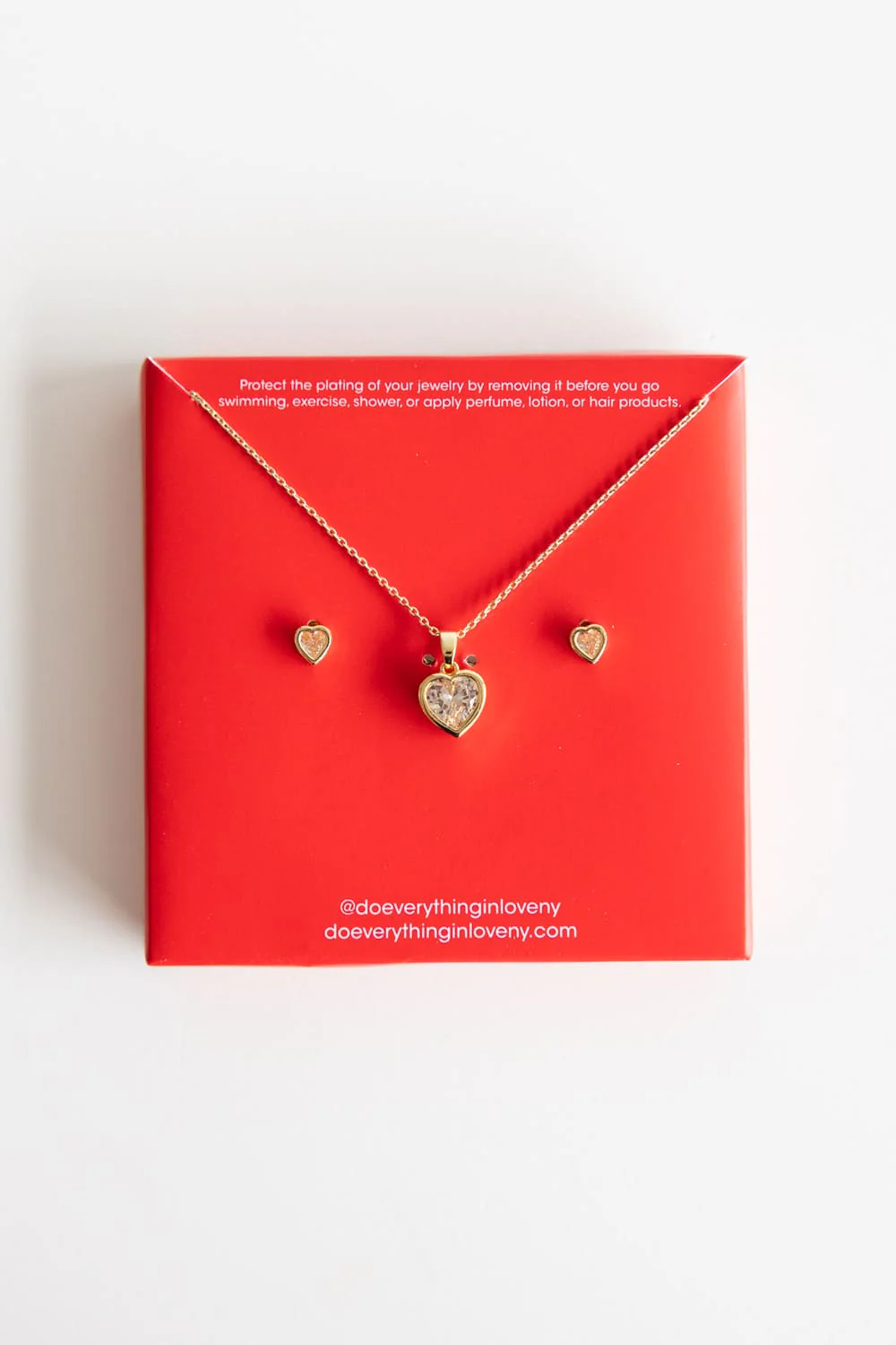 Heart Necklace & Earrings Set in Gold | SJS390010GLD - Image 2