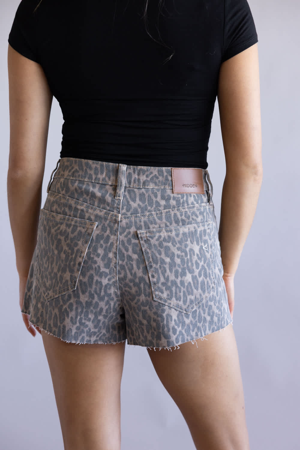 Hidden Cheetah Print Cutoff Denim Shorts for Women | HD4319-CHE - Image 2