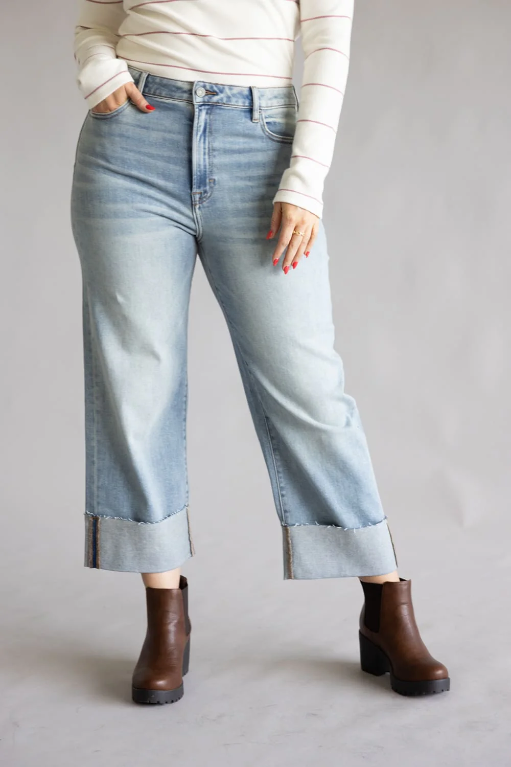 Hidden High Rise Ella Crop Straight Leg Cuffed Jeans for Women | HD1725WSC-VT - Image 2