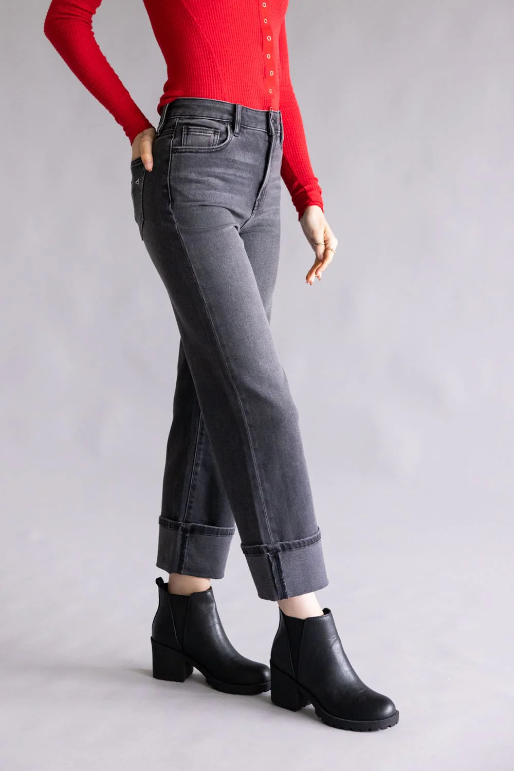 Hidden High Rise Ella Straight Leg Cuffed Jeans for Women in Black | HD1694WSC-CHA - Image 4
