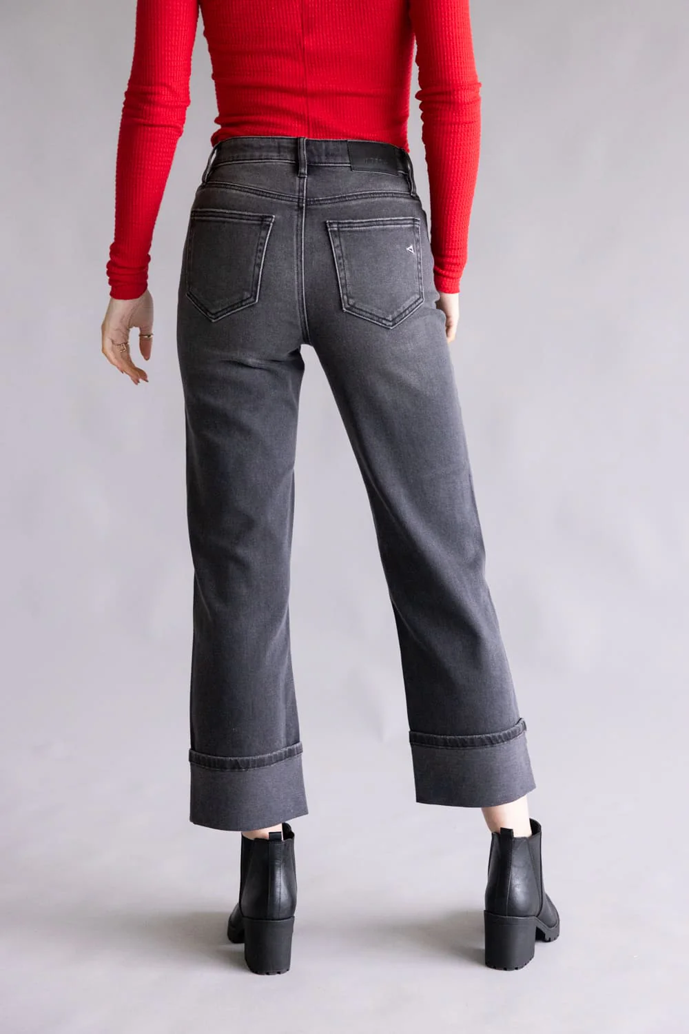 Hidden High Rise Ella Straight Leg Cuffed Jeans for Women in Black | HD1694WSC-CHA - Image 5