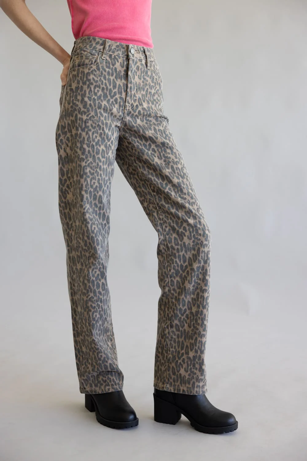 Hidden High-Rise Ella Wide Straight Leg Jeans for Women in Cheetah | HD1791WS-CHE - Image 3