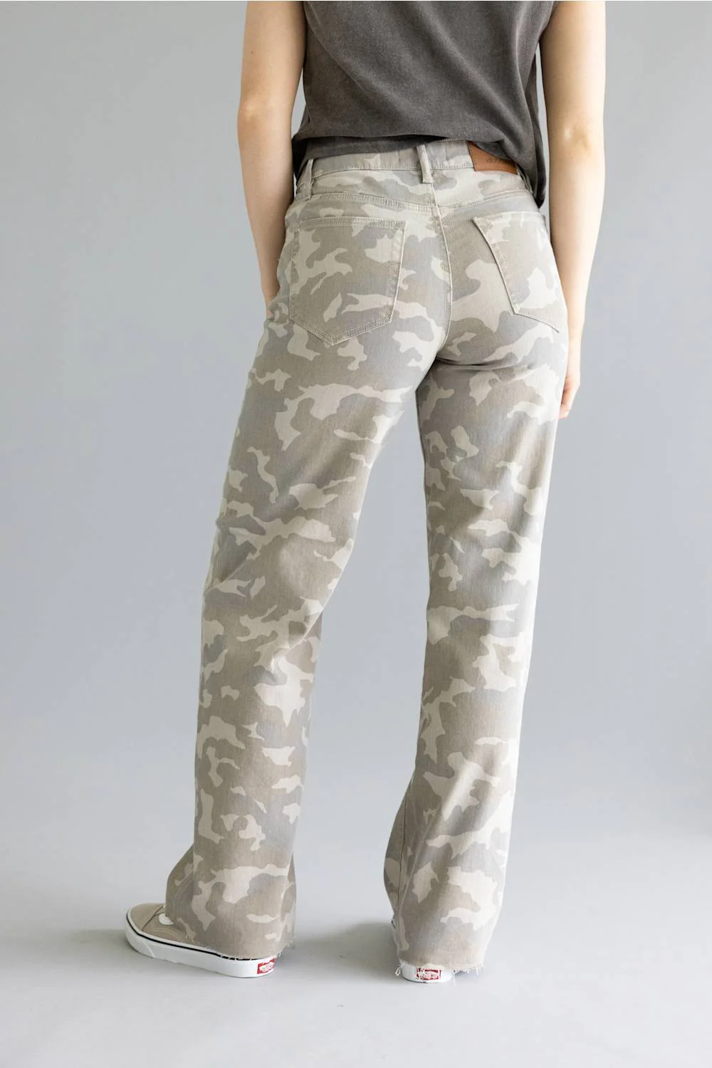 Hidden High Rise Logan Dad Jeans for Women in Tan Camo | HD9765D-TCM - Image 4