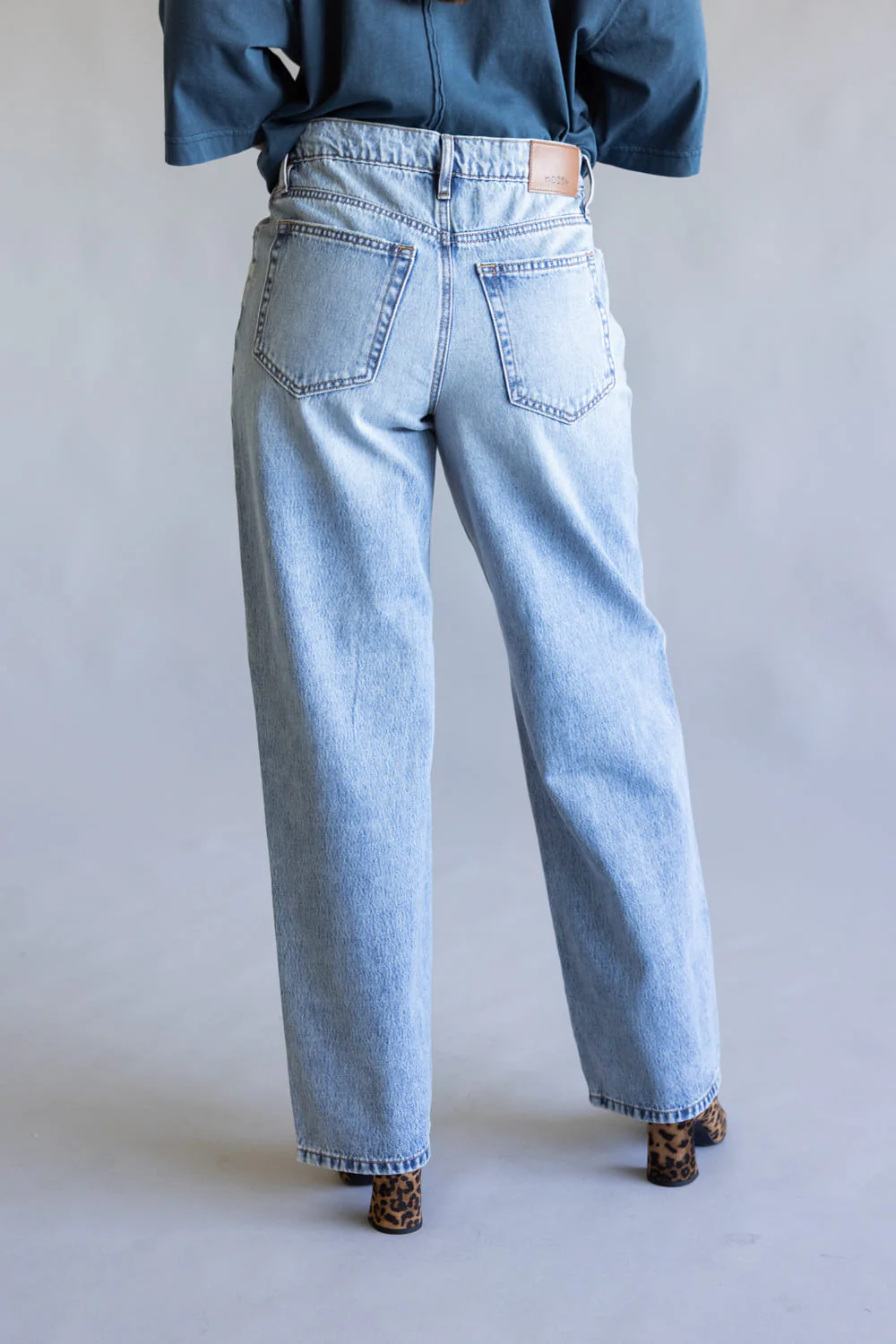 Hidden Mid-Rise Adjustable Baggy Jeans for Women  | HD9604OB-ML - Image 6