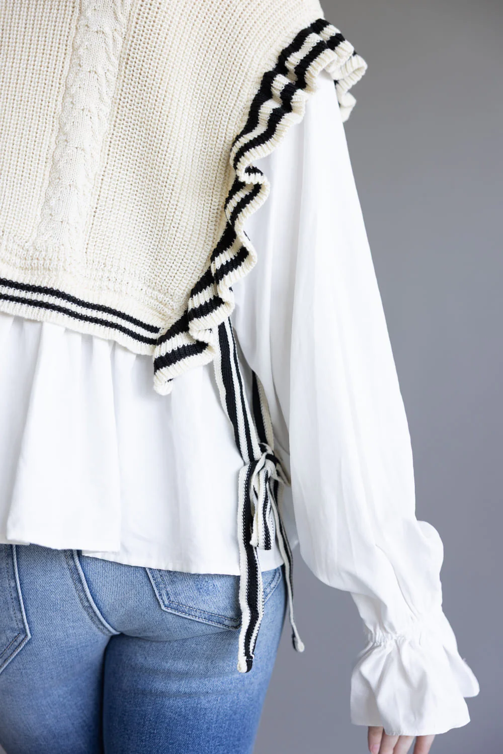 Illa Illa Stripe Knitted Vest Blouse for Women in Natural | IM8562-NATURAL - Image 5