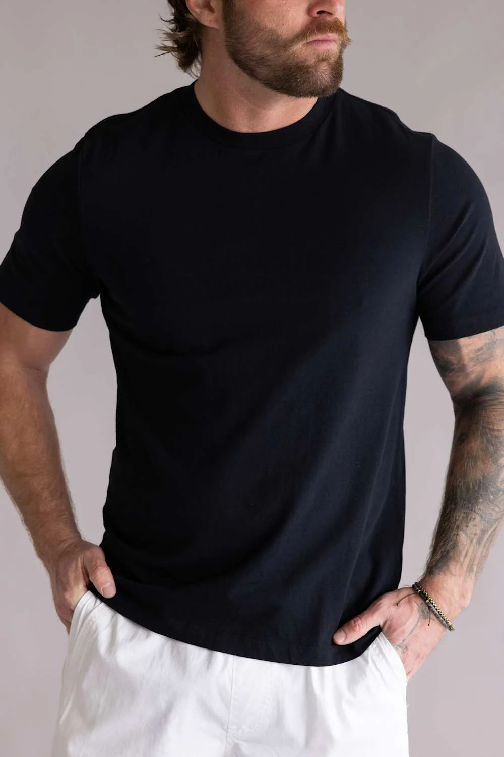 Industrie Classic Crew T-Shirt for Men in Black | MTE39546C-BLACK - Image 2
