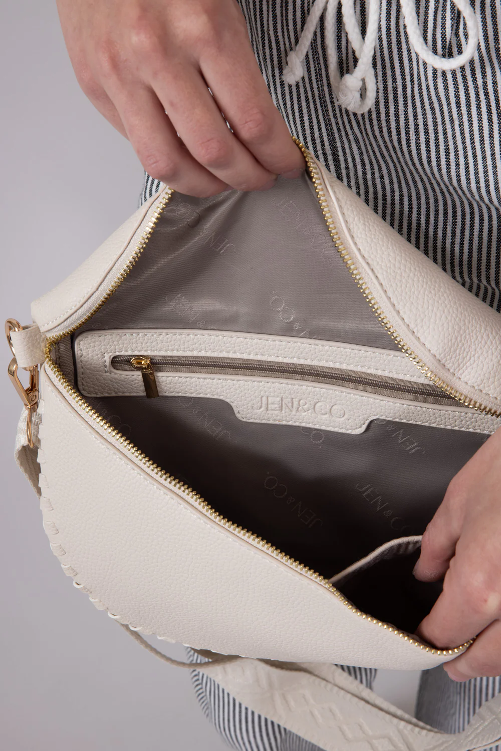 Janae Crossbody Bag in Off White | M2684-OW - Image 6