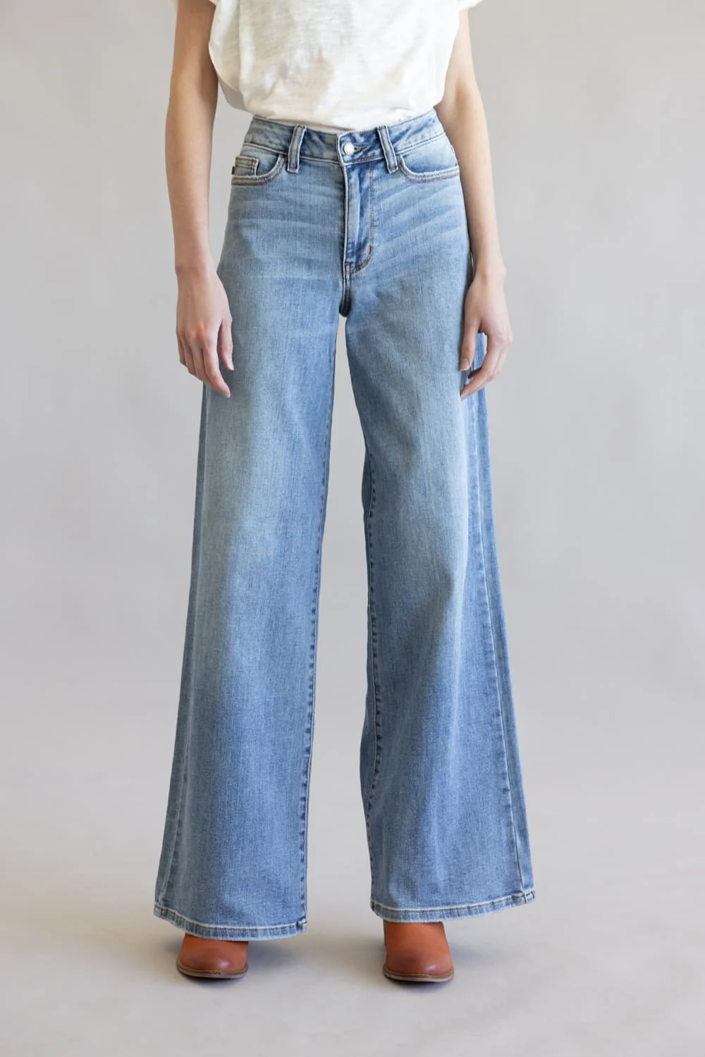 Judy Blue Mid-Rise Retro Wide Leg Jeans for Women | 82702REG - Image 2