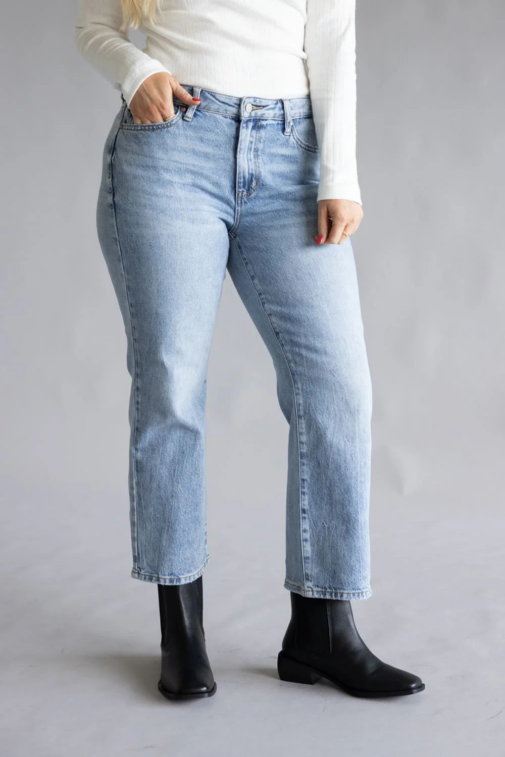 Judy Blue Kimberly Mid Rise Petite Straight Jeans for Women | 881060-PT-REG - Image 2
