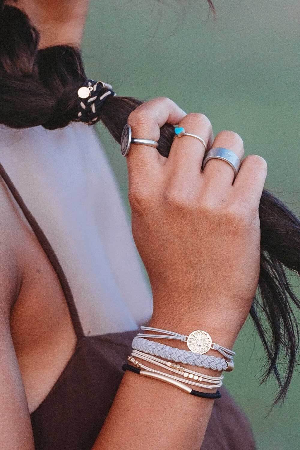 K’lani Inspire Medium Hair Tie Bracelets in Black | KL-686180-M - Image 5