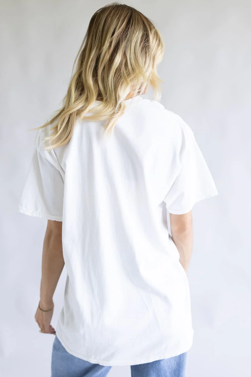 Le Marche Picnic Graphic T-Shirt for Women in Cream | H6955TK-CREAM - Image 3
