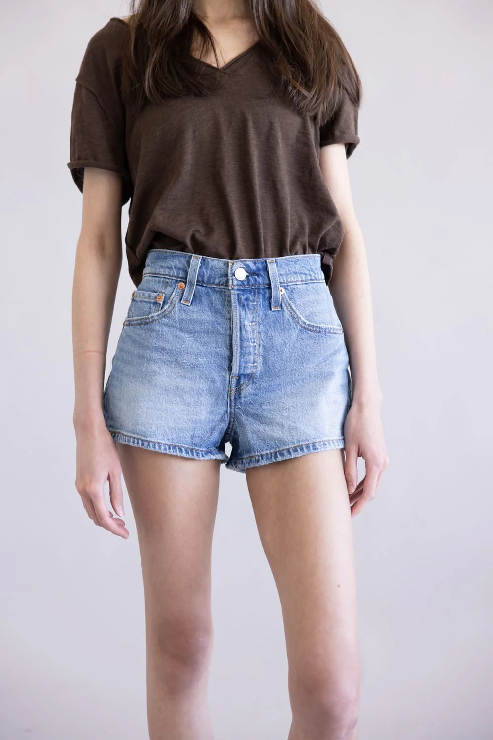 Levi’s 501 Original No Referee Denim Shorts for Women | 56327-0475 - Image 2