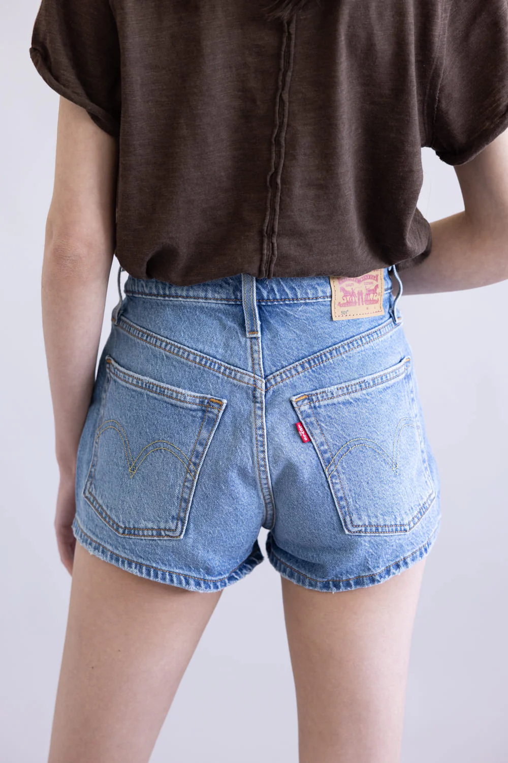 Levi’s 501 Original No Referee Denim Shorts for Women | 56327-0475 - Image 5
