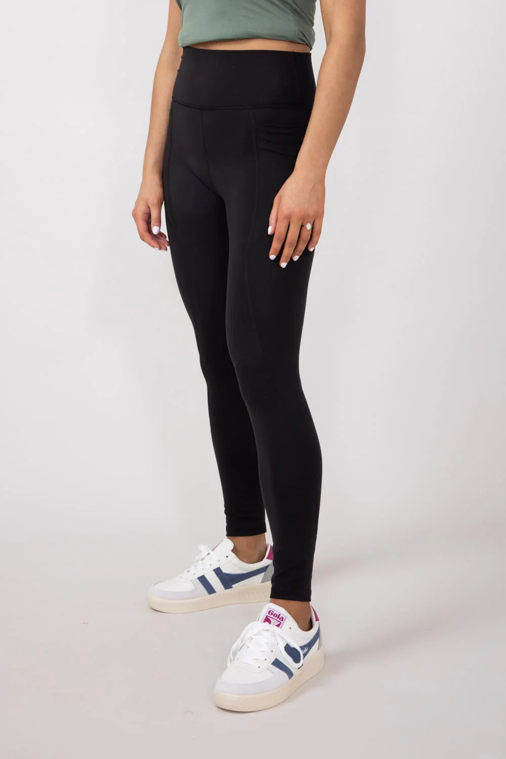 Love Tree Contour Pocket Leggings for Women in Black | 6942PN-BLACK - Image 3