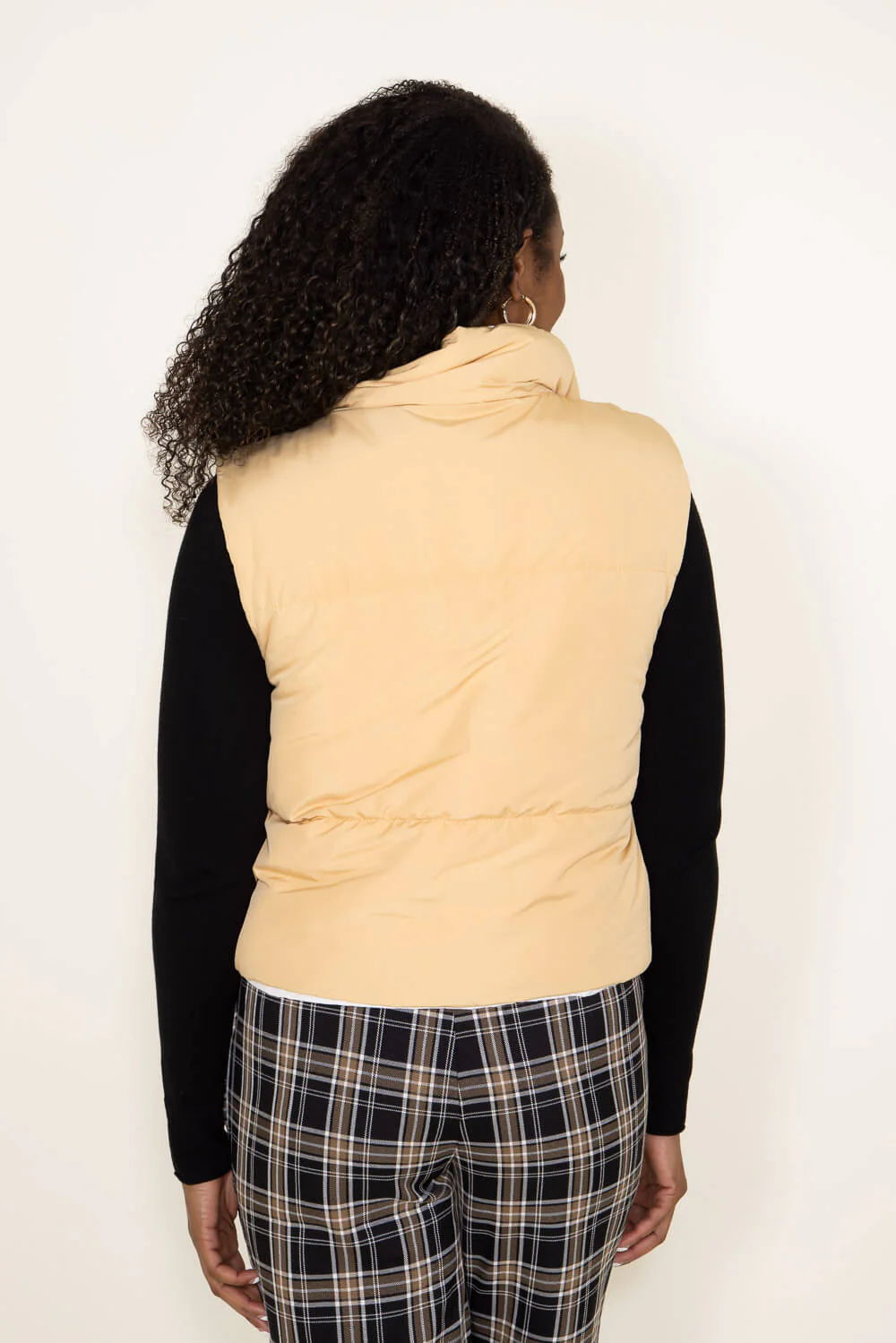 Love Tree Cropped Reversible Puffer Vest for Women in Ivory/Brown | 5070VY-IVORY - Image 3