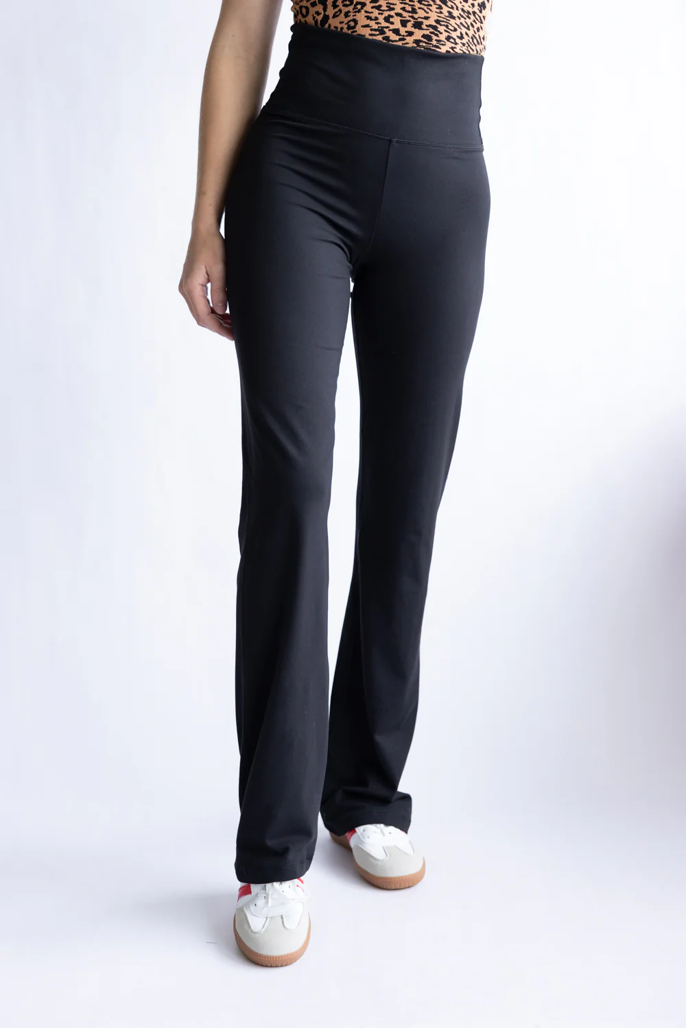 Love Tree Extra High Waisted Bootcut Leggings for Women in Black | 6941PN-BLACK - Image 3